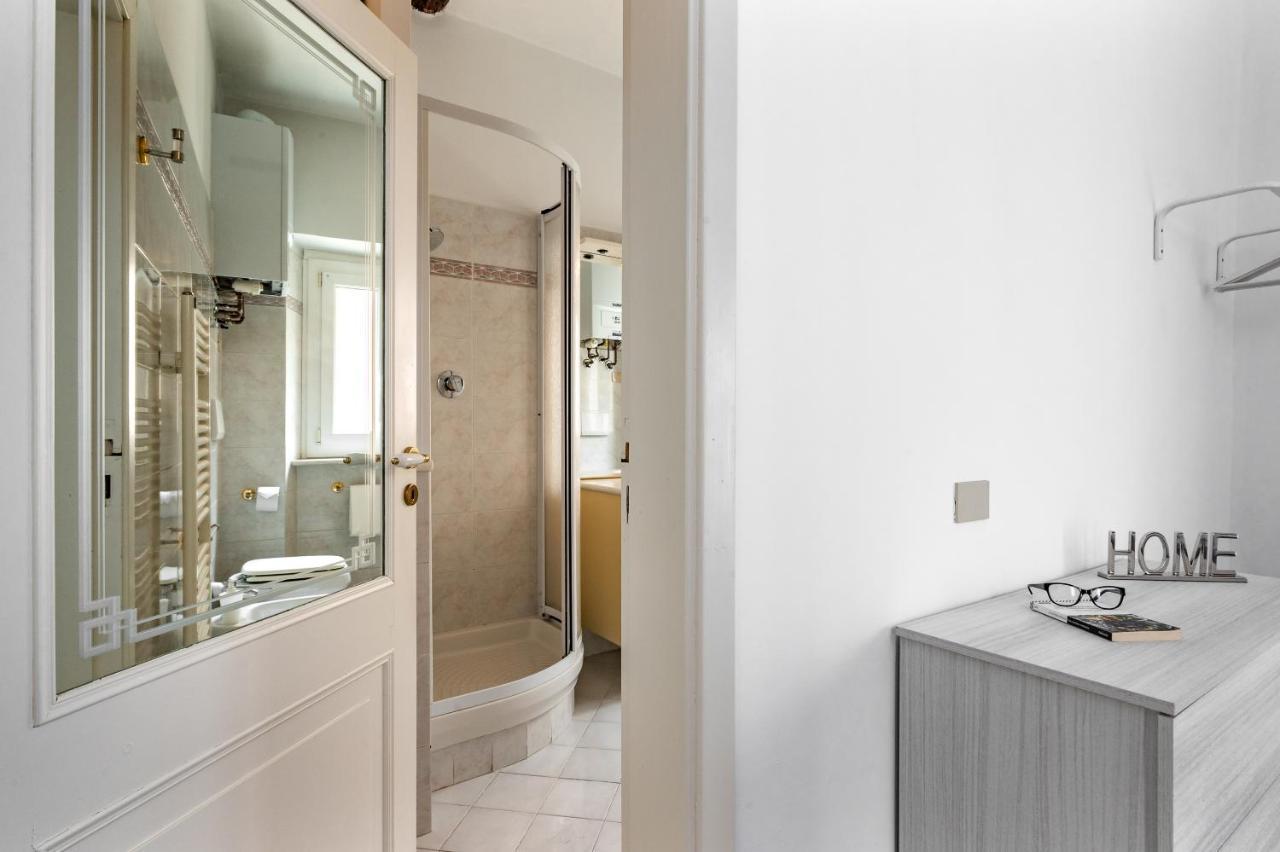 Seaside Apartment Genova ภายนอก รูปภาพ