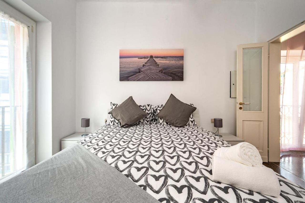 Seaside Apartment Genova ภายนอก รูปภาพ